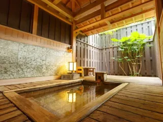 【無料貸切風呂 参の湯】自然をたっぷり感じながら、プライベート空間を演出