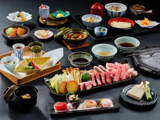 【ご夕食メイン】国産牛肉・豚肉の溶岩焼がメインの和食会席