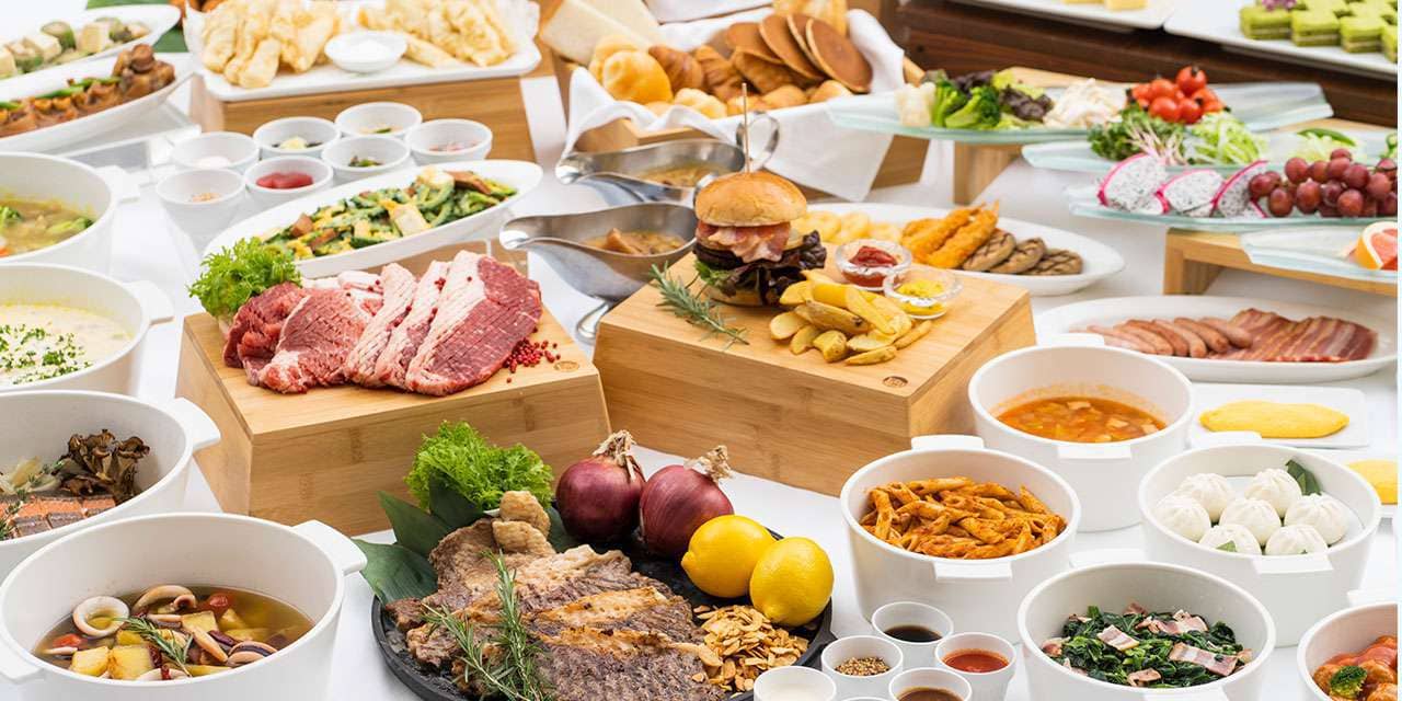 朝食ビュッフェ