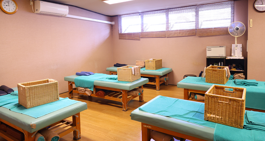 手もみマッサージ2