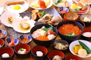 海の幸たっぷり 「豪快海鮮丼」-朝食