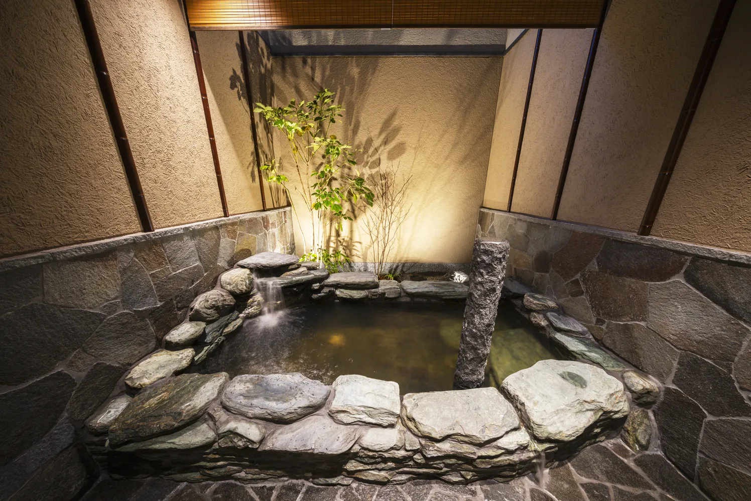 貸切風呂 滝組の湯